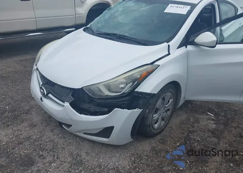 2016 Hyundai Elantra Se z USA, uszkodzony, nr VIN 5NPDH4AE9GH767368